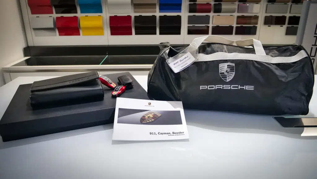 Porsche-911-991-Turbo-S-GB-Edition-package.jpg.webp
