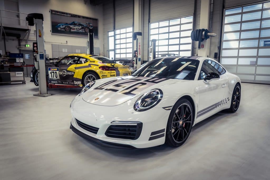 Porsche 911 CARRERA S 2016 Endurance Racing Edition