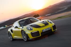 Porsche 911 991 GT2 RS Racing Yellow